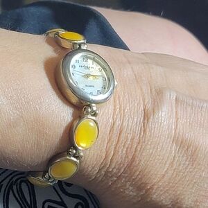 M.Z. BERGER LA EXPRESS Watch silver tone cat eye yellow jewels